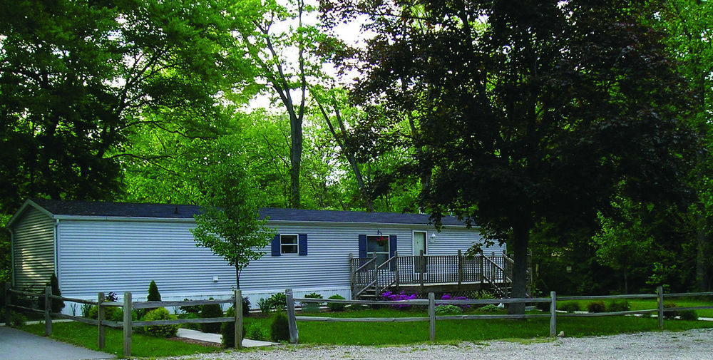 Bear Cave Rv Campground Buchanan Exterior photo